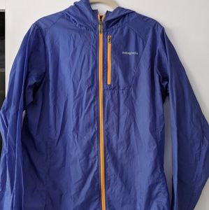 Patagonia lightweight rain jacket